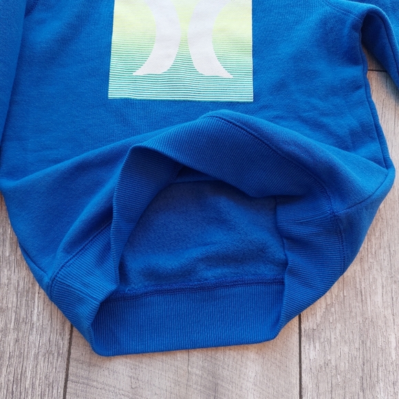 3-$30 Hurley Boy's Comfortable Graphic Logo Fleece Hoodie - Picture 9 of 12